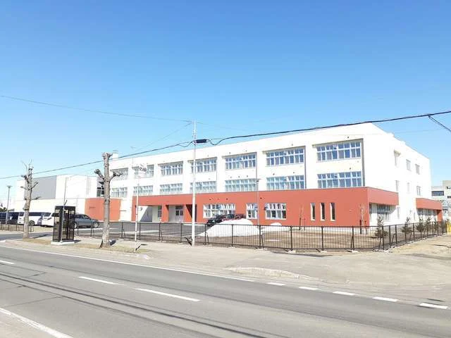 旭川市立東栄小学校まで156m