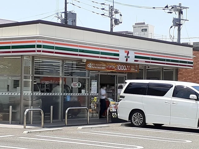 セブンイレブン赤十字病院前店まで750m