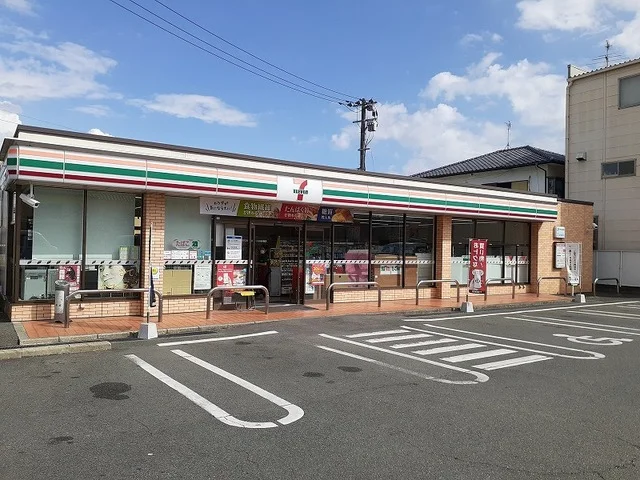 セブンイレブン川尻１丁目店まで1200m