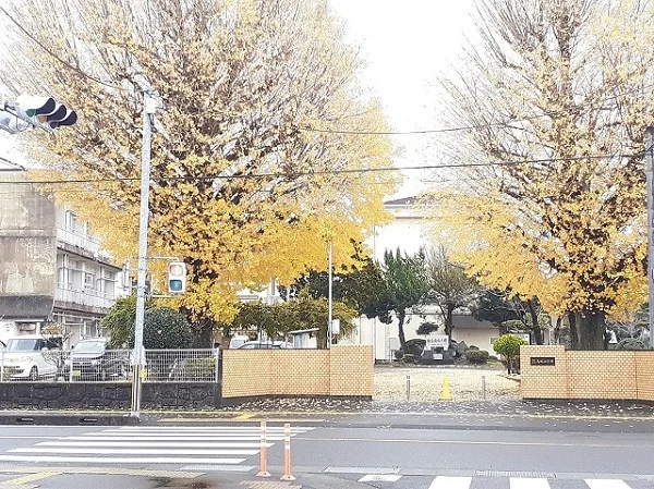 都城市立高城小学校まで300m