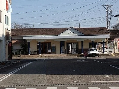 ＪＲ二軒屋駅まで1600m