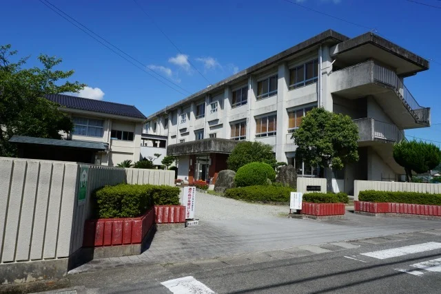 長生小学校まで600m