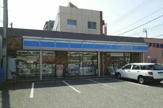 ローソン郷東神社前店さんまで1070m