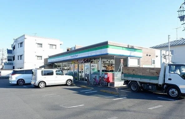 ファミリーマート 東村山富士見まで700m