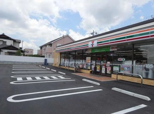 セブン・イレブン野田中野台店まで600m