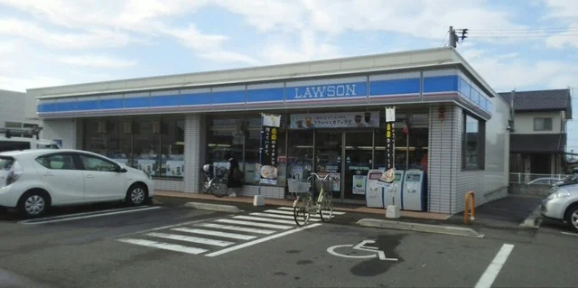 ローソンさんまで450m