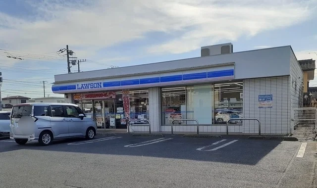 ローソン木更津東畑沢店まで700m
