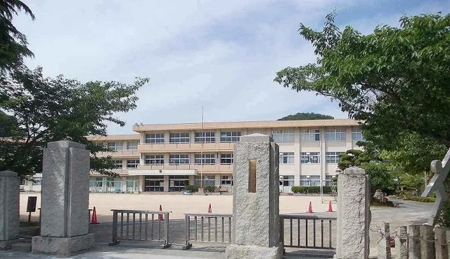足守小学校まで500m