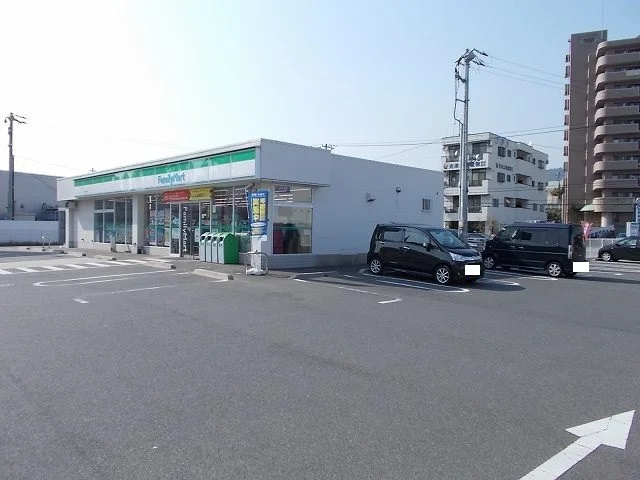 ファミリーマート光虹ヶ浜店まで1150m