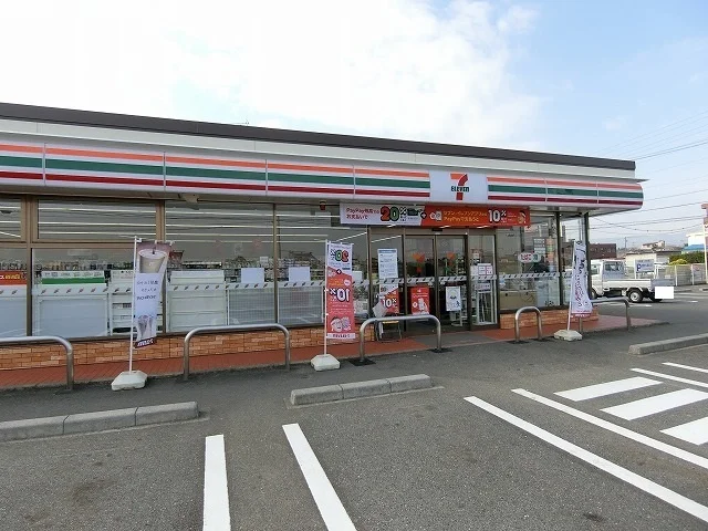 セブンイレブン安八町南今ヶ渕店まで1500m