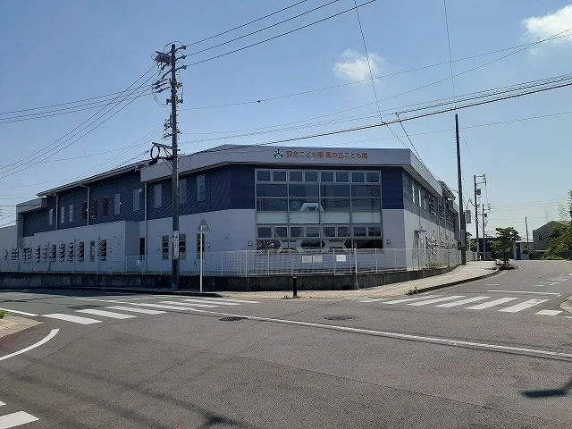 風の丘こども園まで604m