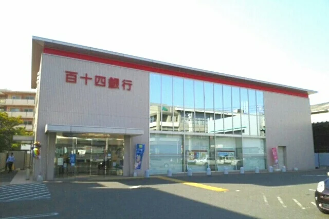 百十四銀行八栗支店さんまで2200m