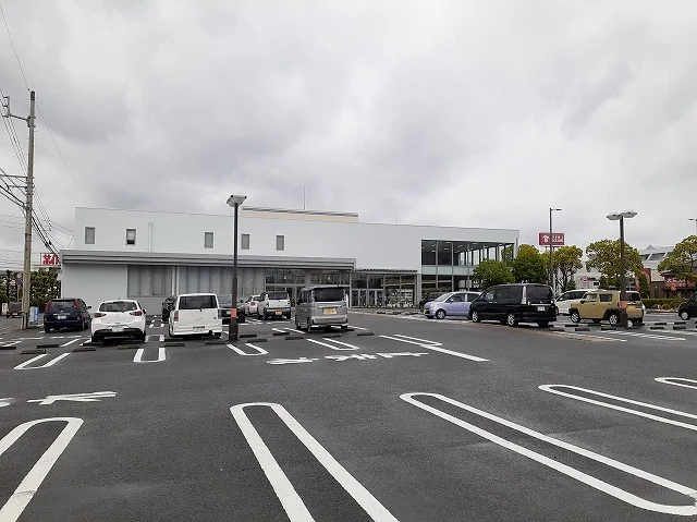 チャーリー沖浜店さんまで1400m