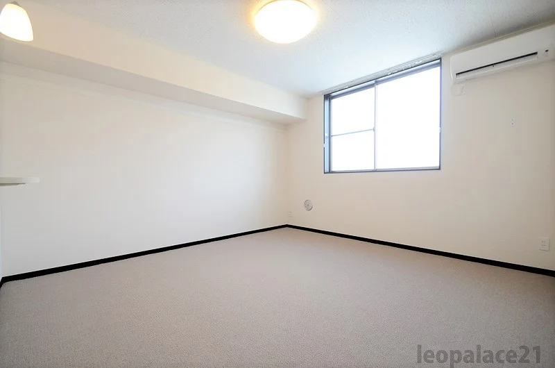 設備・仕様は号室により異なる為、現況を優先致します。