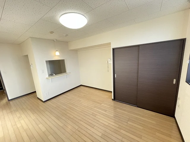 設備・仕様は号室により異なる為、現況を優先致します。