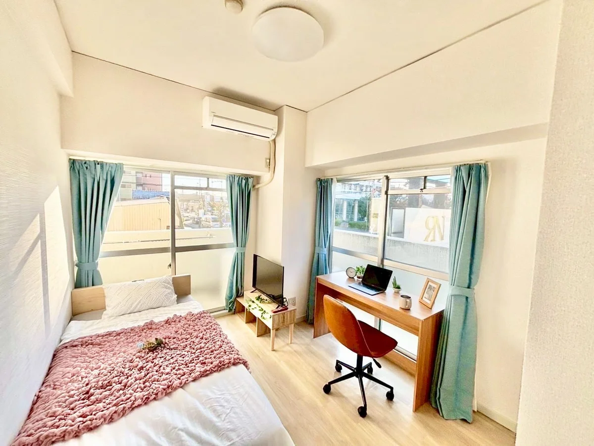 ※撮影用の観察植物・食器調理器具・雑貨類等はございません。※写真は現況優先