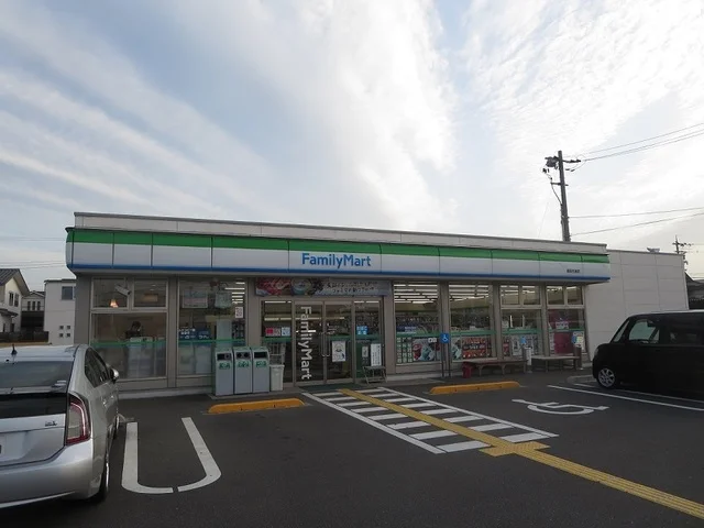 ファミリーマート鳥取古海店まで450m