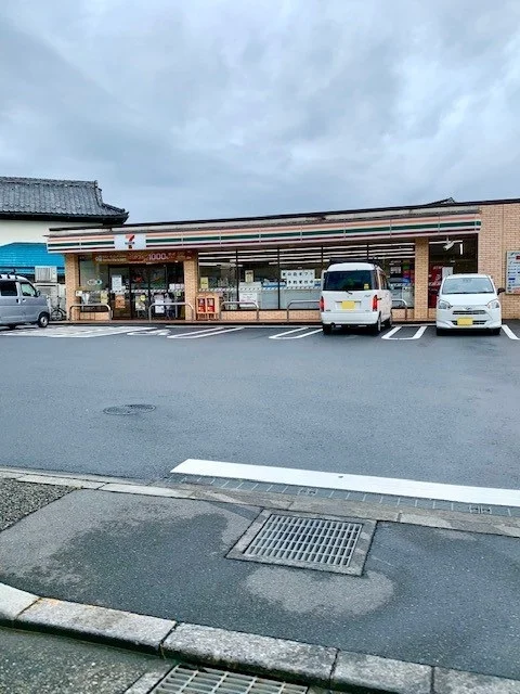 セブンイレブン武蔵五日市駅前店まで750m
