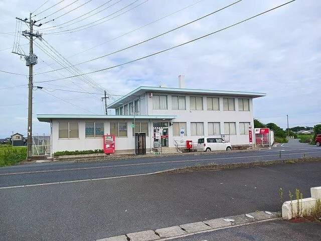 椎田郵便局まで150m