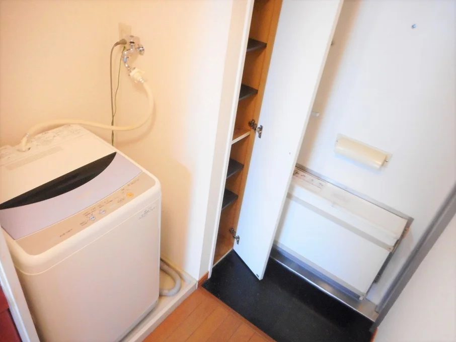 洗濯機も付いています
