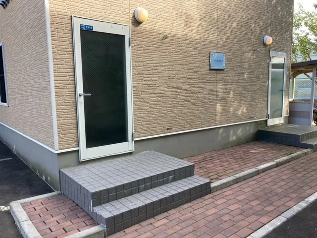 物件出入口