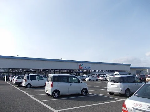 カワチ薬品 富田店まで300m