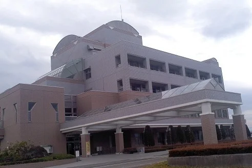 伊達市梁川総合支所まで1000m