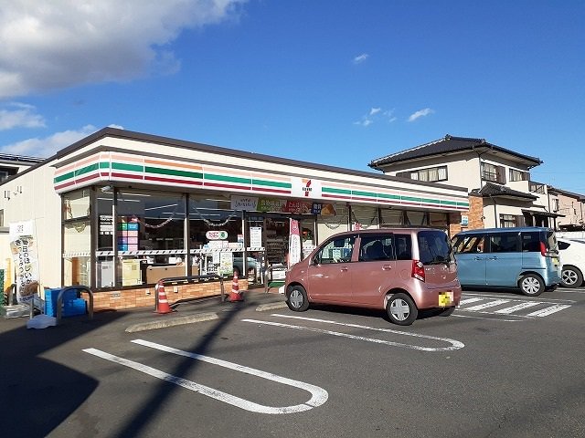 セブンイレブン雀宮１丁目店まで210m