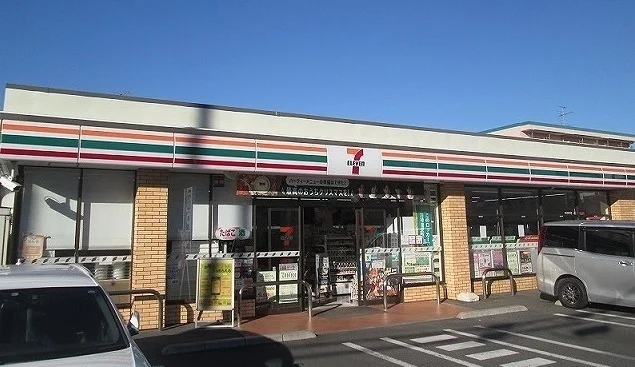 セブン さいたま原山3丁目南店まで600m