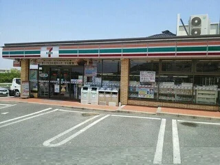 セブンイレブンまで2340m