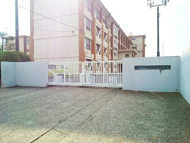 一宮市立　西成東小学校まで900m