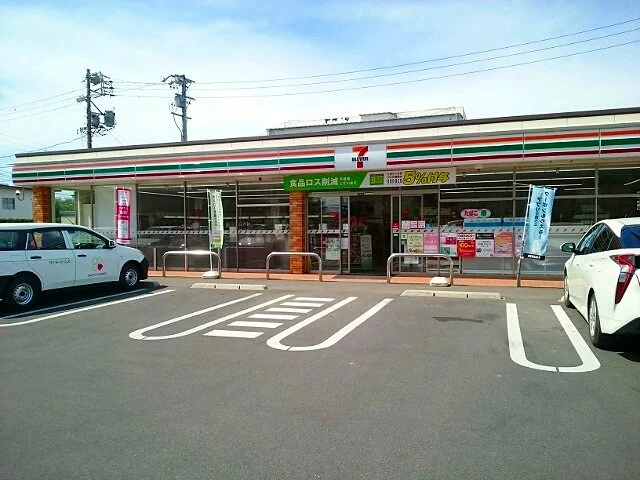 セブンイレブン　馬寄店まで600m
