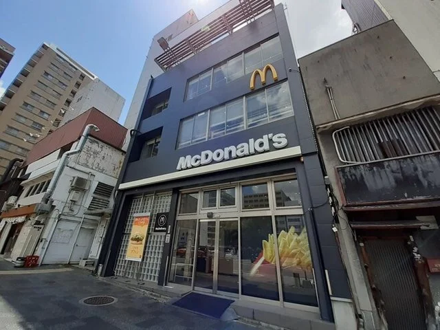 マクドナルド 四条大宮店まで450m