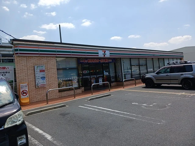 セブンイレブン御領３丁目店様まで500m