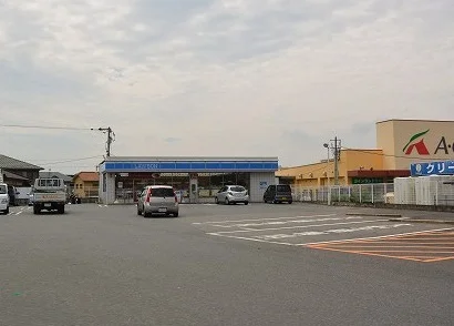 ローソンまで1600m