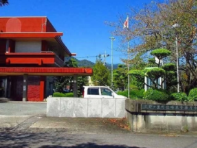 吉野ヶ里町役場東背振庁舎まで2200m