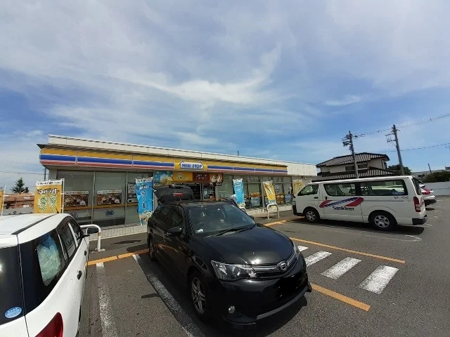 ミニストップ伊勢崎除ヶ町店まで400m