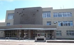 山鼻中学校まで450m