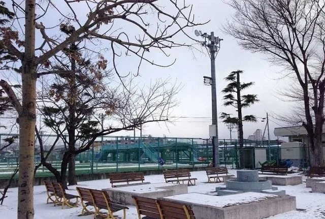 森合運動公園まで3300m