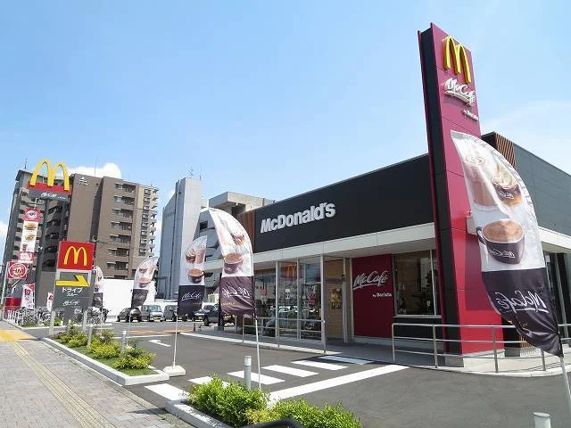 マクドナルド中島中央店まで240m