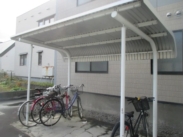 屋根付き駐輪場