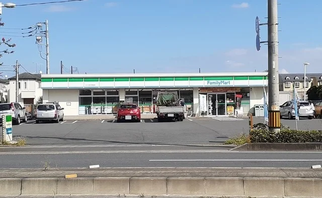 ファミマ　さいたま大和田店まで160m