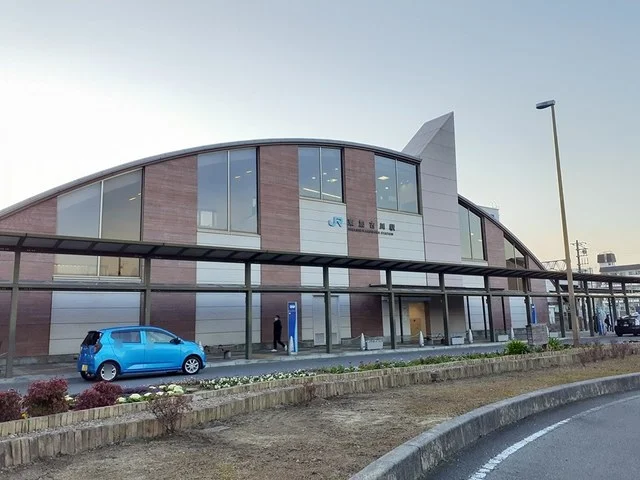 東加古川駅まで700m