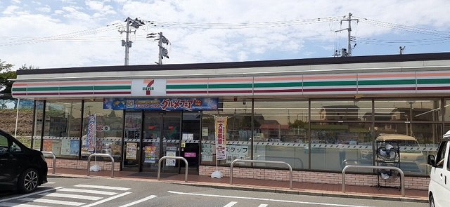 セブンイレブン相馬松川浦店まで1000m