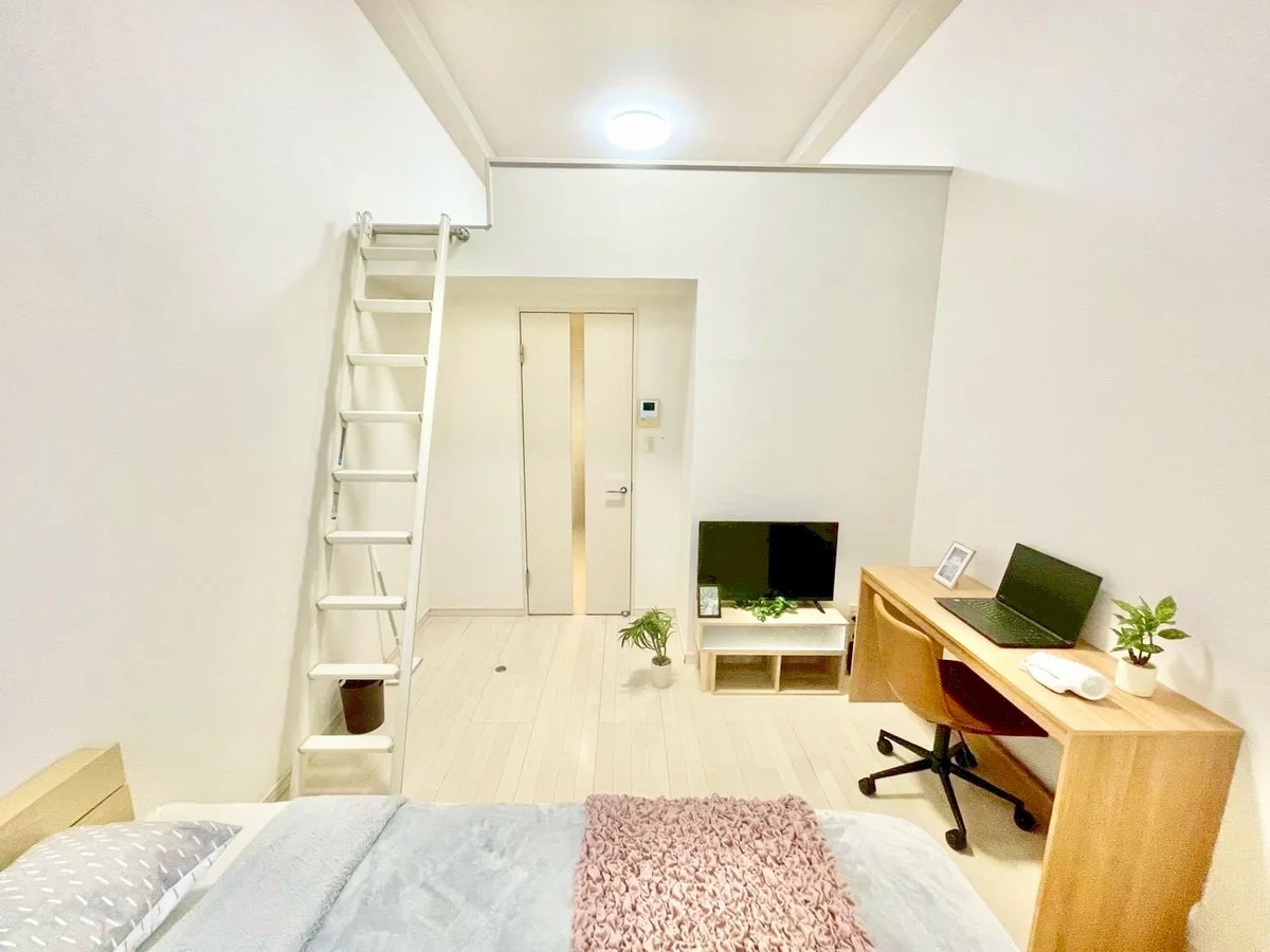 ※撮影用の観察植物・食器調理器具・雑貨類等はございません。※写真は現況優先