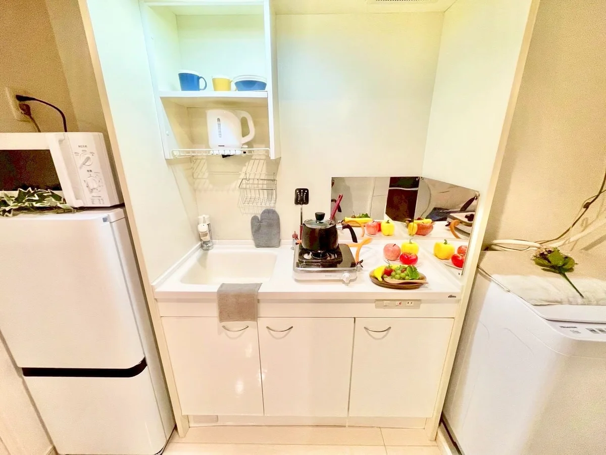 ※撮影用の観察植物・食器調理器具・雑貨類等はございません。※写真は現況優先