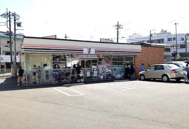 セブンイレブン湯河原城堀店まで650m