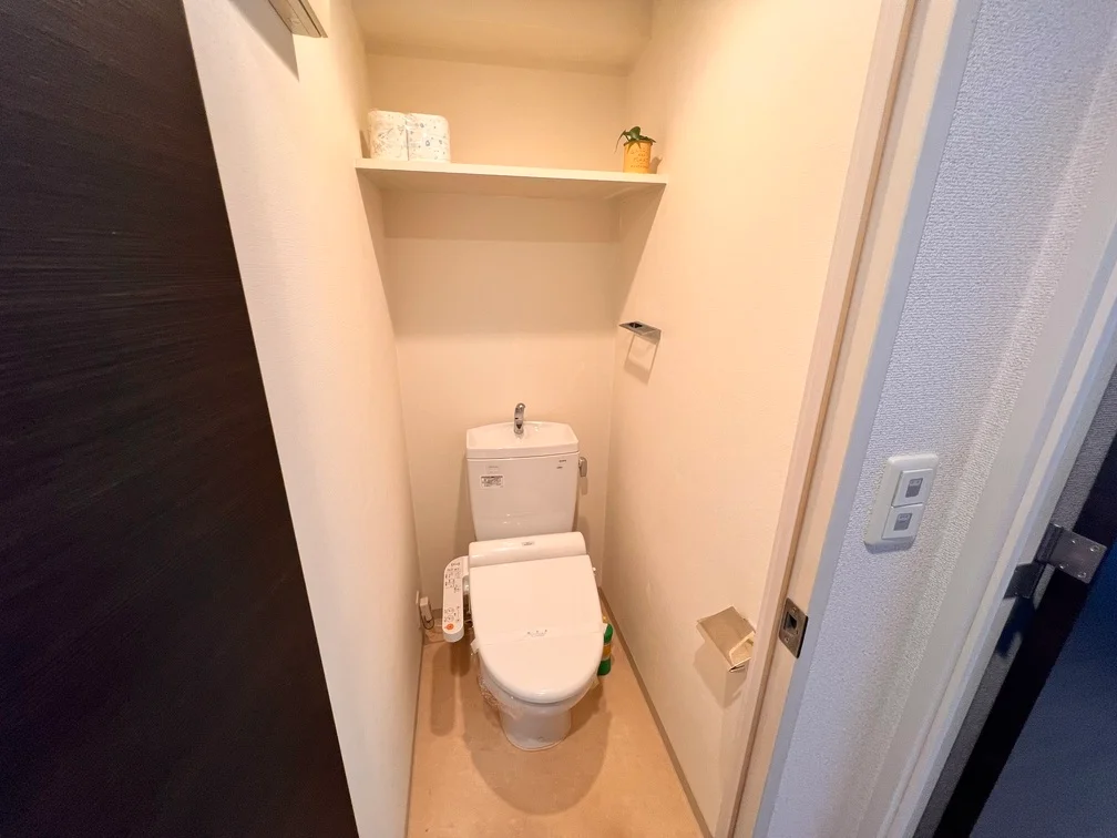 もちろんシャワートイレですね