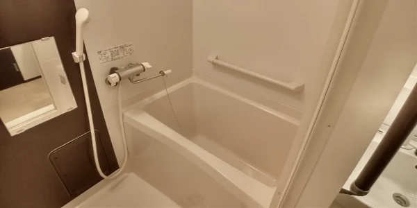 設備・使用は号室により異なる為、現況を優先致します。