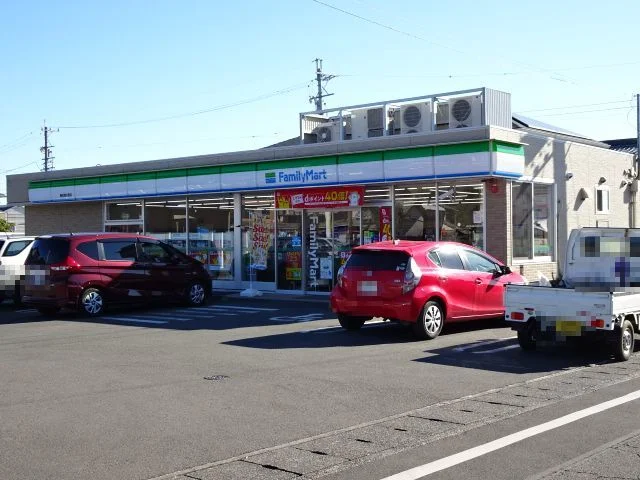 ファミリーマート　瀬古東店まで250m